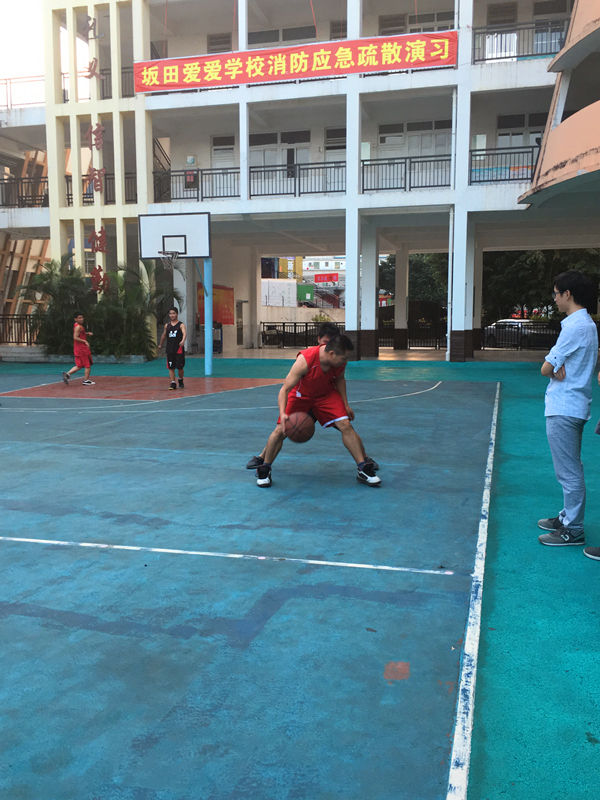 背身单打