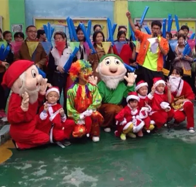 幼儿园年终福利