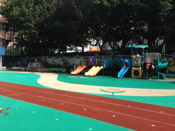 操场玩具